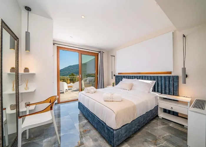 Villa Drogarati Retreat By